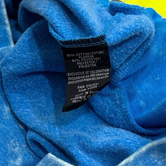 NEW The Simpson’s Cloudy Blue Long Sleeve Bart Skateboarding Comfy Sweater L - Picture 7 of 9